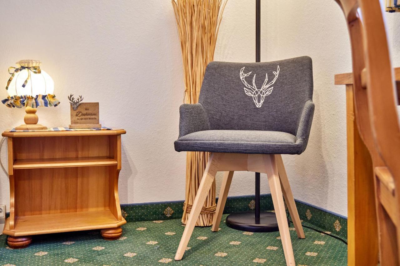 Gaestehaus Angela Garmisch-Partenkirchen Exteriör bild